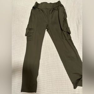 Off brand cargo leggings